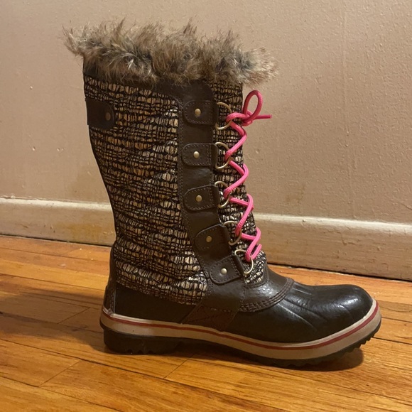 Sorel Tofino II Winter Boot - Picture 3 of 6